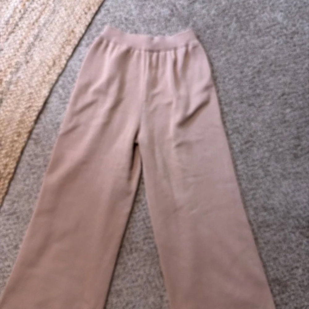 High-Rise Wide Leg Knit Pants in Taupe - Picture 3 of 3
